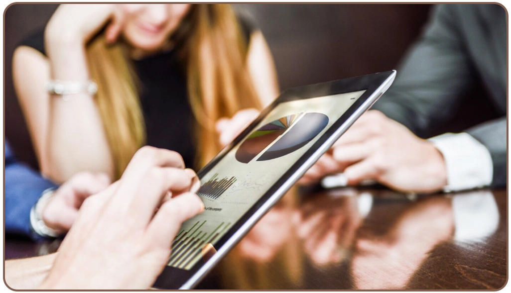 Measuring Customer Perception Through Review Signals